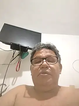 catatunboculion online show from October 19, 2025, 3:31 am