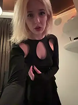 XMelissaX online show from July 11, 2026, 9:04 pm