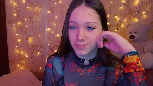 Snapshot of fluffy_kitty_ chatting on March 1, 2026, 3:56 pm fluffy kitty online show from March 1, 2026, 3:56 pm