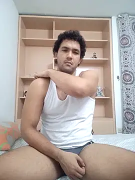 FreyrStyle online show from March 23, 2025, 3:54 am