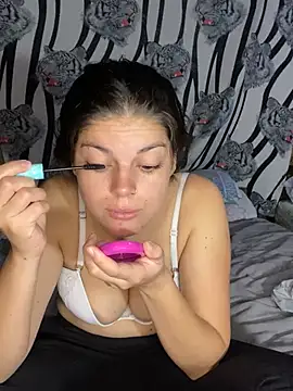 Romax2 online show from March 13, 2025, 6:45 pm