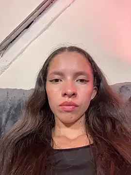 sweetdam12 online show from April 21, 2026, 8:59 pm