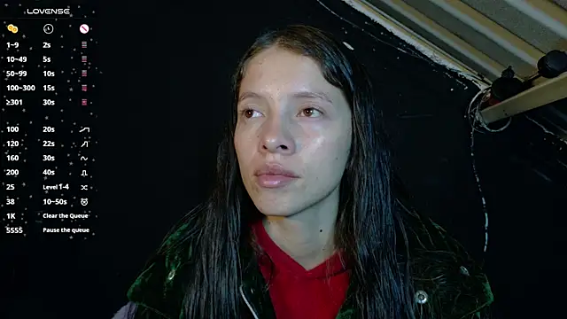 sweetdam12 online show from September 30, 2025, 8:04 pm