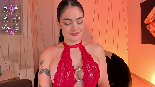 Snapshot of GiaFerrara chatting on February 13, 2026, 7:25 pm GiaFerrara online show from February 13, 2026, 7:25 pm