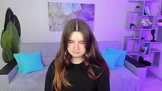 BonneyLove online show from September 12, 2025, 9:03 pm