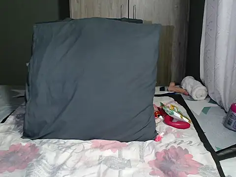 Snapshot of WetwetPussy31 chatting on July 15, 2026, 4:08 am WetwetPussy31 online show from July 15, 2026, 4:08 am