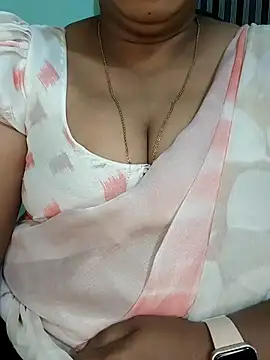 Snapshot of Indiandolly23 chatting on March 16, 2026, 2:21 pm Indiandolly23 online show from March 16, 2026, 2:21 pm