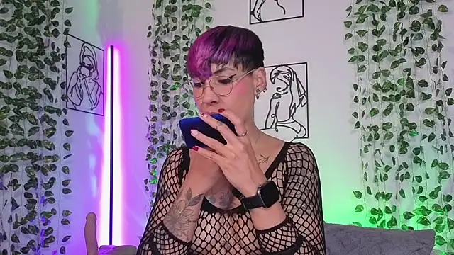 MiaMorgan  online show from June 9, 2026, 2:29 pm