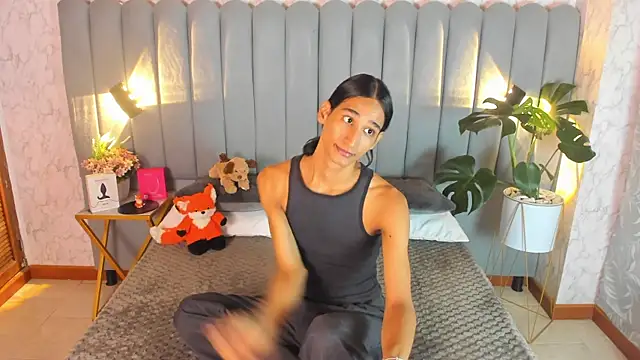 skyyfoxpraga online show from September 19, 2025, 12:42 pm