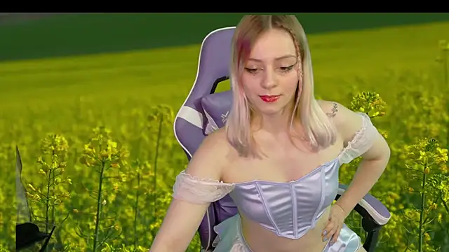 Dolce--Mia---Bianchi  07 online show from March 2, 2025, 12:14 pm