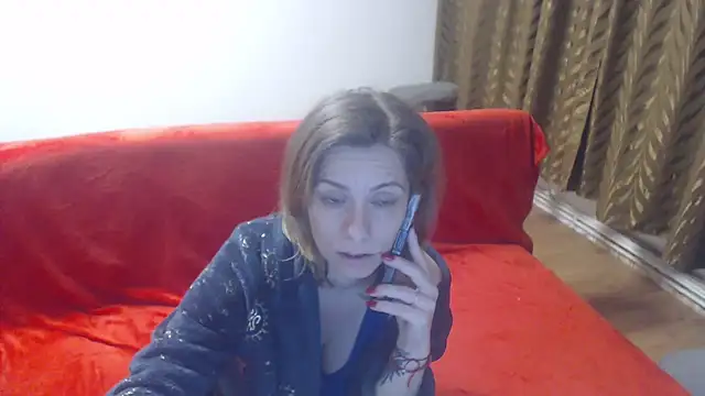 AngelAndDevil92 online show from January 31, 2025, 7:18 pm