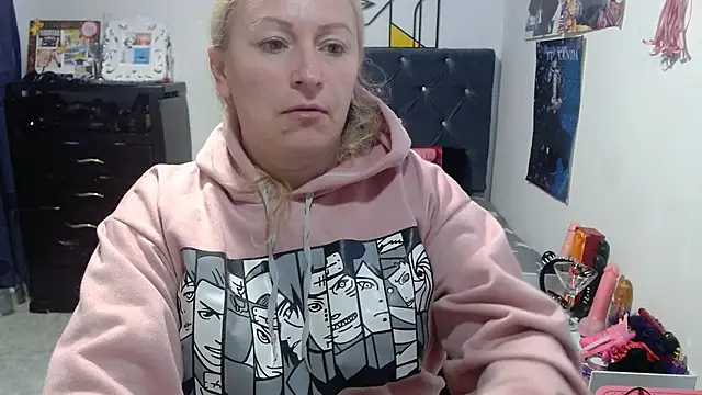emperabigbootybigass online show from April 30, 2026, 12:34 pm
