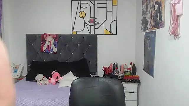 emperabigbootybigass online show from July 3, 2026, 1:56 am