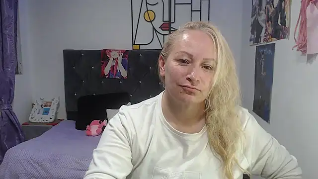 emperabigbootybigass online show from June 27, 2026, 12:38 am