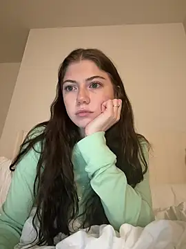 Snapshot of emilycoco chatting on February 22, 2026, 3:53 am emilycoco online show from February 22, 2026, 3:53 am