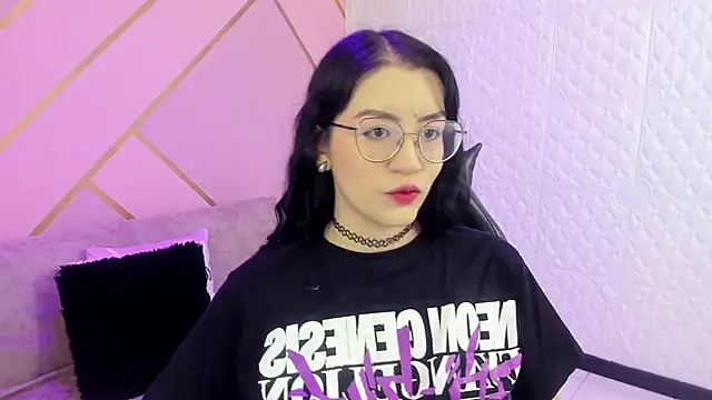 Violetaa diazz online show from December 22, 2025, 9:15 pm