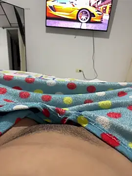 ANYLU19 online show from November 9, 2025, 4:05 am