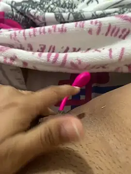 ANYLU19 online show from December 30, 2024, 4:18 pm