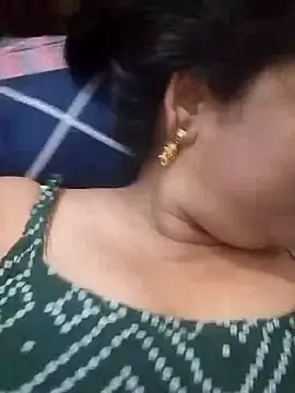 Cute-Pammi1 online show from December 6, 2024, 9:26 am