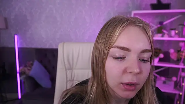 EmilySunshineS online show from September 24, 2025, 5:58 am