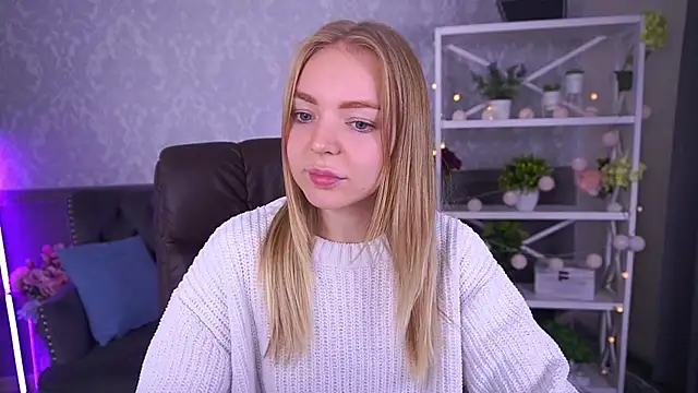 EmilySunshineS online show from September 30, 2025, 6:30 am