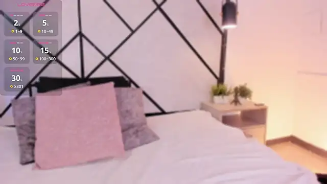 marie miller  online show from October 3, 2025, 12:17 pm