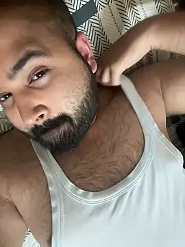 Snapshot of Dicky_Rohan chatting on February 28, 2025, 5:37 pm Dicky Rohan online show from February 28, 2025, 5:37 pm