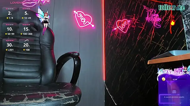 miavalentinaaa online show from February 17, 2025, 2:42 am