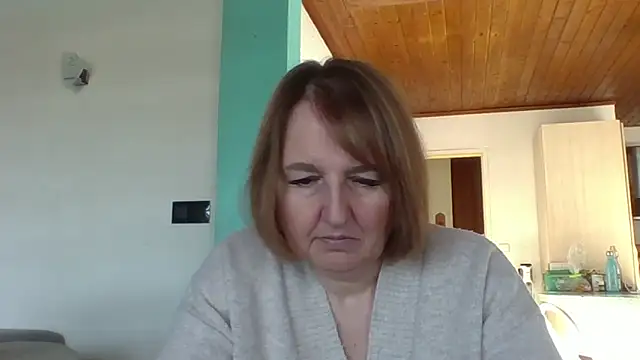 Snapshot of Sandcoq chatting on March 19, 2026, 3:01 pm Sandcoq online show from March 19, 2026, 3:01 pm