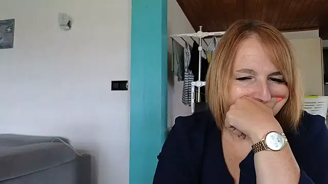 Sandcoq online show from June 5, 2026, 11:16 am