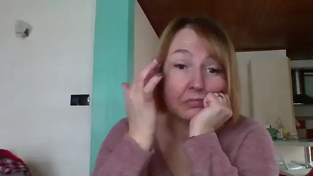 Snapshot of Sandcoq chatting on February 11, 2026, 1:00 pm Sandcoq online show from February 11, 2026, 1:00 pm