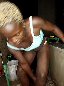 Crazybitchtheanalgoddess4 online show from February 10, 2025, 5:14 am