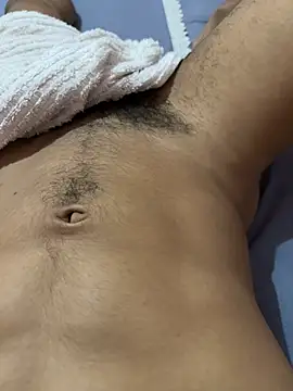 Snapshot of E_Himeros chatting on February 6, 2025, 5:03 am E Himeros online show from February 6, 2025, 5:03 am