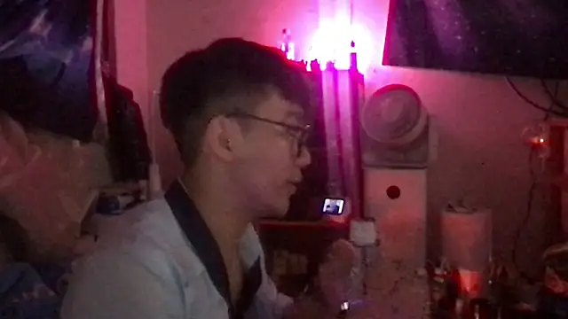 ex199212 online show from March 10, 2025, 10:50 am