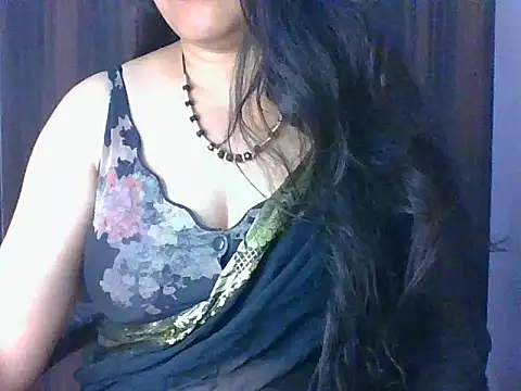 santurmom online show from April 28, 2026, 5:50 pm