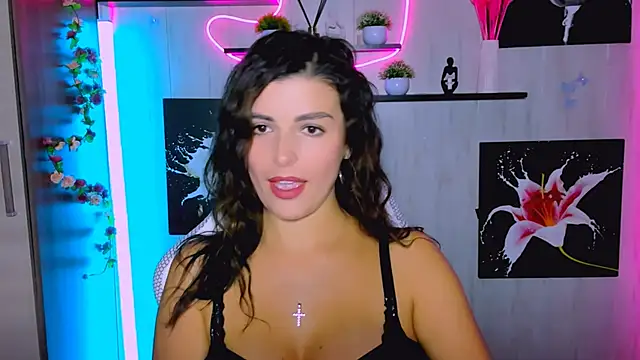 KayWuds online show from October 25, 2025, 12:04 pm