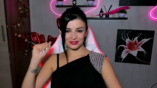 KayWuds online show from March 7, 2025, 10:35 am