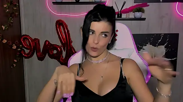 KayWuds online show from February 23, 2025, 10:28 am