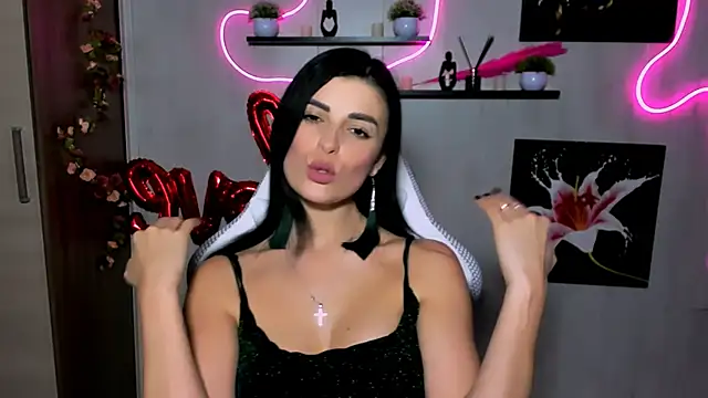 KayWuds online show from March 18, 2025, 11:33 am