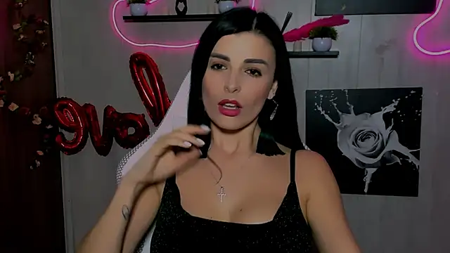 KayWuds online show from February 28, 2025, 3:26 pm