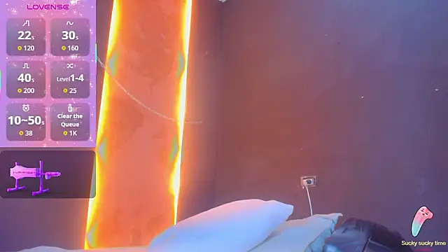 Charlotte Love10 online show from September 18, 2025, 11:35 am