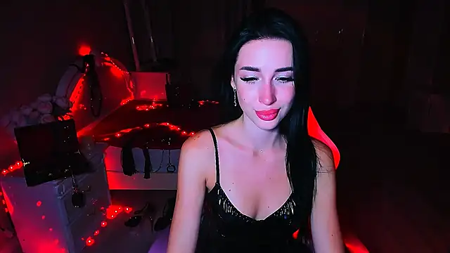 lovely desire online show from September 27, 2025, 4:02 pm