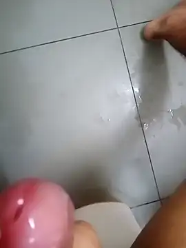 Snapshot of naughtiestdaddy chatting on February 1, 2025, 6:51 pm naughtiestdaddy online show from February 1, 2025, 6:51 pm