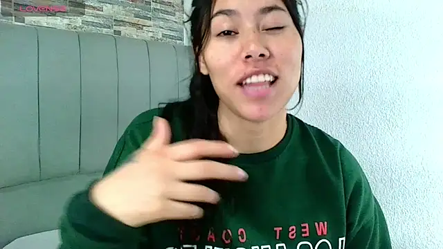  joy yva online show from March 20, 2025, 2:53 pm