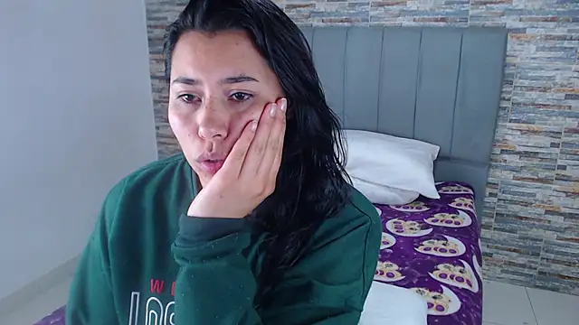  joy yva online show from September 25, 2025, 3:29 pm