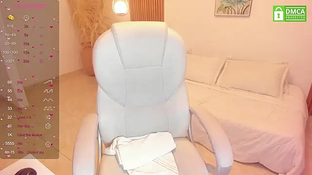 noahdarkdoll  online show from January 24, 2025, 6:03 am