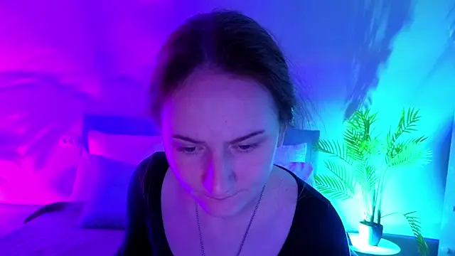 Snapshot of L1ittle_kitty_ chatting on June 15, 2026, 5:29 am L1ittle kitty online show from June 15, 2026, 5:29 am