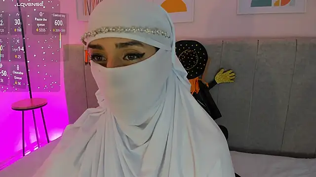 rawiya online show from November 1, 2025, 12:32 pm