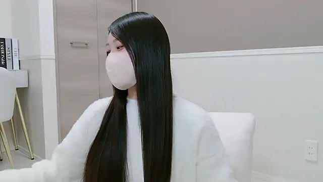 yuki room online show from March 5, 2026, 2:35 pm