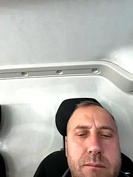 Lecatore80 online show from November 6, 2025, 11:47 am